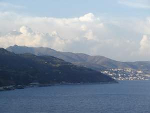 Xtrallusion photo library of independent, self-guided walking and sightseeing holidays in Italy. Pictures, images, photos and photographs taken along the way of this 1-day walking itinerary, to give you a visual impression of the day's walk.
